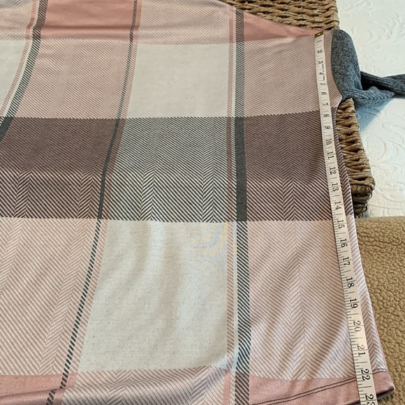 Pink Gray Plaid Tunic 3X - Picture 8 of 8